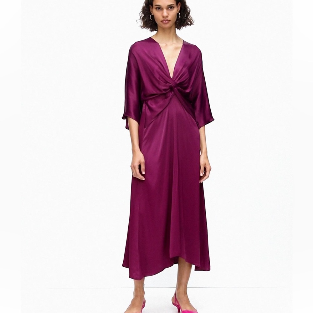 Knotted satin effect dress from Zara